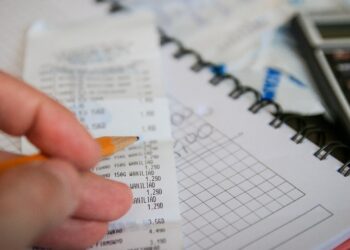 Zdecydowana większość Polaków oszczędza na zakupach żywności. „Trend nasila się od ponad roku”