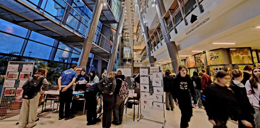 Biologia zmian klimatu: podgrzani… przegrani? – Noc Biologów na UG