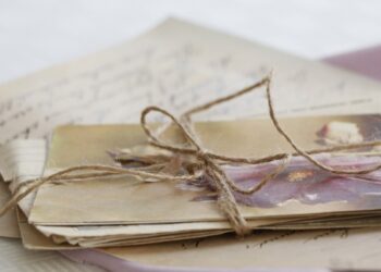 Jak zacząć poszukiwania swoich rodzinnych korzeni? Wyjaśniają specjaliści