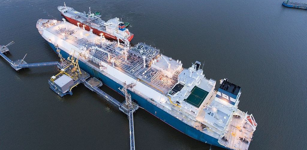 Podpisano umowę na budowę terminalu FSRU. Czy zapewni on Polsce bezpieczeństwo energetyczne?