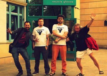 „Ja też na początku myślałem, że ktoś sobie robi jaja” ale to dzieje się naprawdę, powstaje Projekt Poezja Kulturystyczna