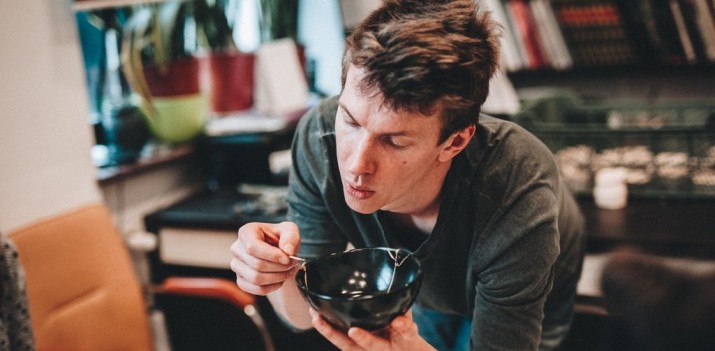 „Szukam ludzi, którzy rozumieją i doceniają tę pasję” Michał Shadowland Majchrowicz – robi naczynia dla szefów kuchni