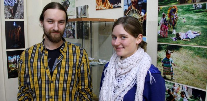 Indianie nie lubią kaszubskiej tabaki. Wolą zwykły tytoń do fajki pokoju