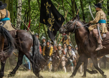 Rekonstruktorzy historyczni przybliżają XVIII wiek. Posłuchaj dokumentu „Ożywiona Twierdza”