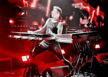 Najbardziej energetyczny klawiszowiec w Polsce. Wojciech Horny bohaterem audycji „Jestem z Pomorza”