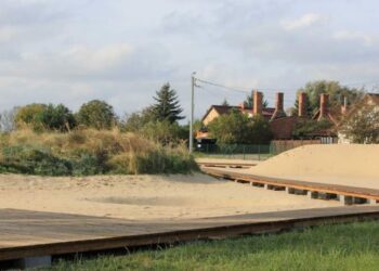 Pierwsze i jedyne laboratorium wydmowe. Zamiast próbówek, trzy i pół tony piasku