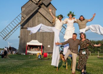 Żuławska Noc Świętojańska i edukacja ekologiczna w Mokrym Dworze